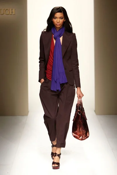 Look 22